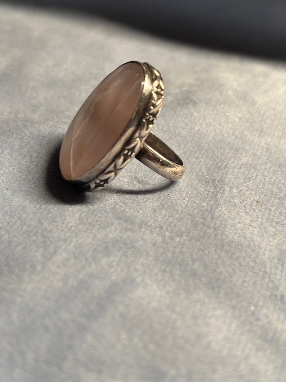 Sterling Silver Oval Rose Quartz Embellished Ring Size 6